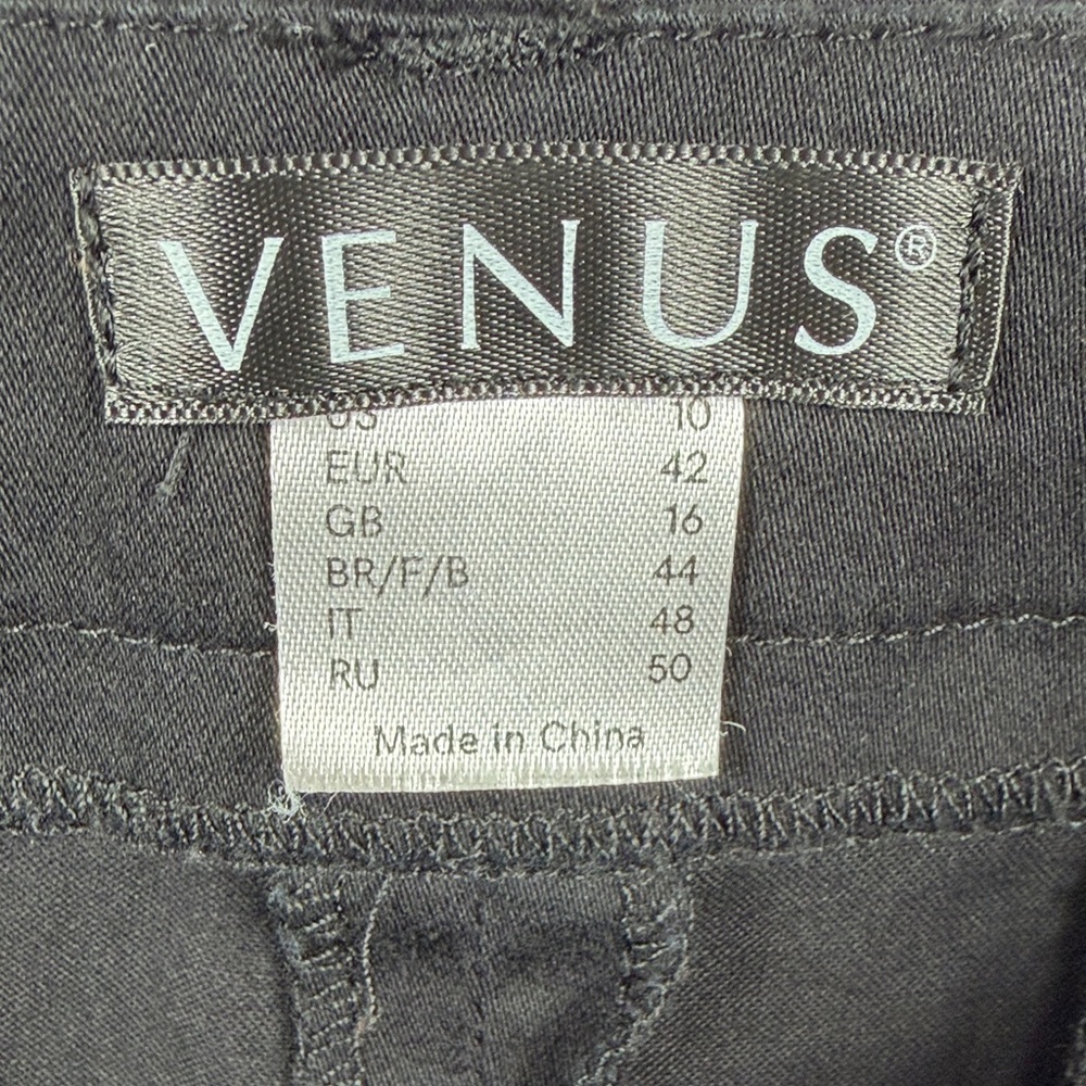 VENUS Classic Black High Waist Shorts. Womens Size 10. pockets. 3.5 inch inseam - Picture 2 of 8